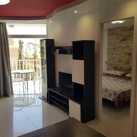 Apartment Vv